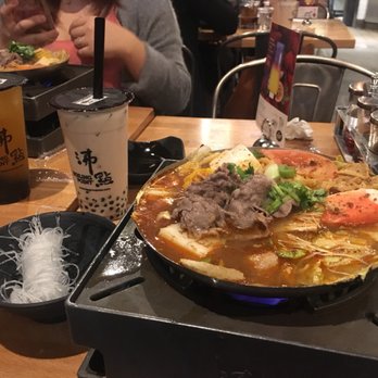Boiling Point - Beef Hotpot, Medium Spice, with vermicelli + Hokkaido milk tea half sweet with boba - Taiwanese Near Me - Artesia, California Boiling Point - Beef Hotpot, Medium Spice, with vermicelli + Hokkaido milk tea half sweet with boba - Taiwanese Near Me - Artesia, California