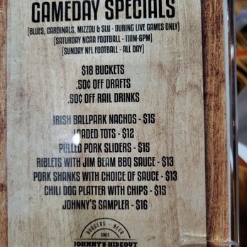 Johnny's Hideout - Beer Bar Near Me - High Ridge, Missouri