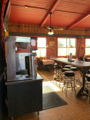 Podnuh's BBQ by null