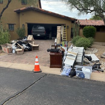 Mileway Moving And Storage - How the driveway was left. - Movers Near Me - Centennial , Colorado Mileway Moving And Storage - How the driveway was left. - Movers Near Me - Centennial , Colorado
