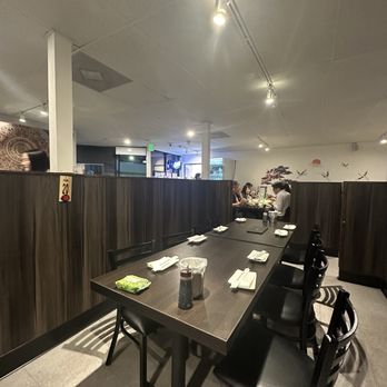 Jeju Fresh Fish - Seating for bigger parties - Japanese Near Me - Los Angeles, California Jeju Fresh Fish - Seating for bigger parties - Japanese Near Me - Los Angeles, California