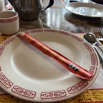 Canton Palace Chinese Restaurant - Cute plate and tea cup - Dim Sum Near Me - Miami, Florida