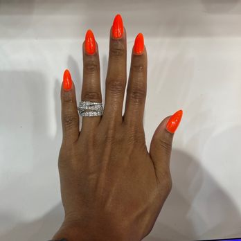 Metropolitan Nail Bar - Acrylic Fill-In & Pedicure - Nail Salons Near Me - Arlington, Virginia Metropolitan Nail Bar - Acrylic Fill-In & Pedicure - Nail Salons Near Me - Arlington, Virginia