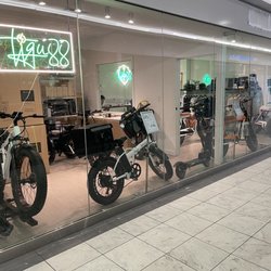 Aberdeen Square - Tiga88 a shop selling the e-bikes only