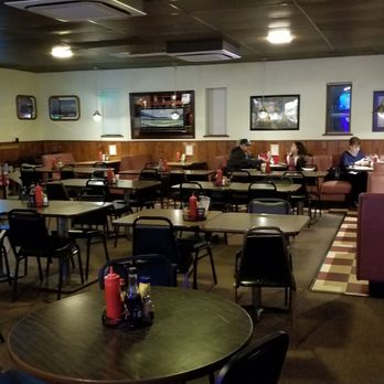 Freddie's Tavern - the inside of the restaurant - New American Near Me - Mount Pleasant, Michigan