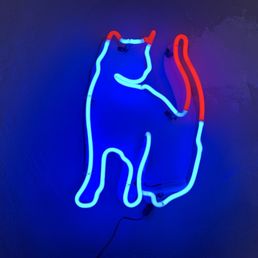 Fixed!!! My custom cat meon sign. Fixed!!! My custom cat meon sign.