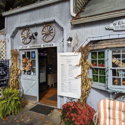 Lattof Farmhouse Kitchen
