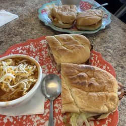 Linda's Soup Cafe - Pastrami sandwich and Mexican soup