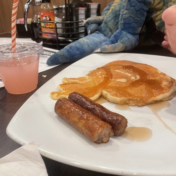 Broken Yolk Cafe - One of the sausages looks like a bite was taken or reused? - Breakfast & Brunch Near Me - Orange, California Broken Yolk Cafe - One of the sausages looks like a bite was taken or reused? - Breakfast & Brunch Near Me - Orange, California