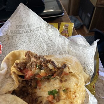 Carl's Jr. - Steak and egg breakfast burrito - Fast Food Near Me - Quartzsite, Arizona Carl's Jr. - Steak and egg breakfast burrito - Fast Food Near Me - Quartzsite, Arizona