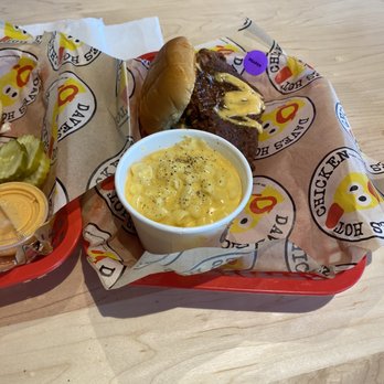 Dave's Hot Chicken - Reaper slider with Mac. - Chicken Shop Near Me - Columbus, Ohio