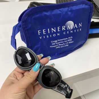 Feinerman Vision - Feinerman Vision Center - Optometrists Near Me - Newport Beach, California