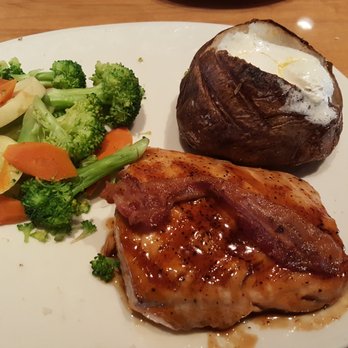 Outback Steakhouse - Steakhouses Near Me - Monroe, New York Outback Steakhouse - Steakhouses Near Me - Monroe, New York