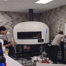 Pizza oven