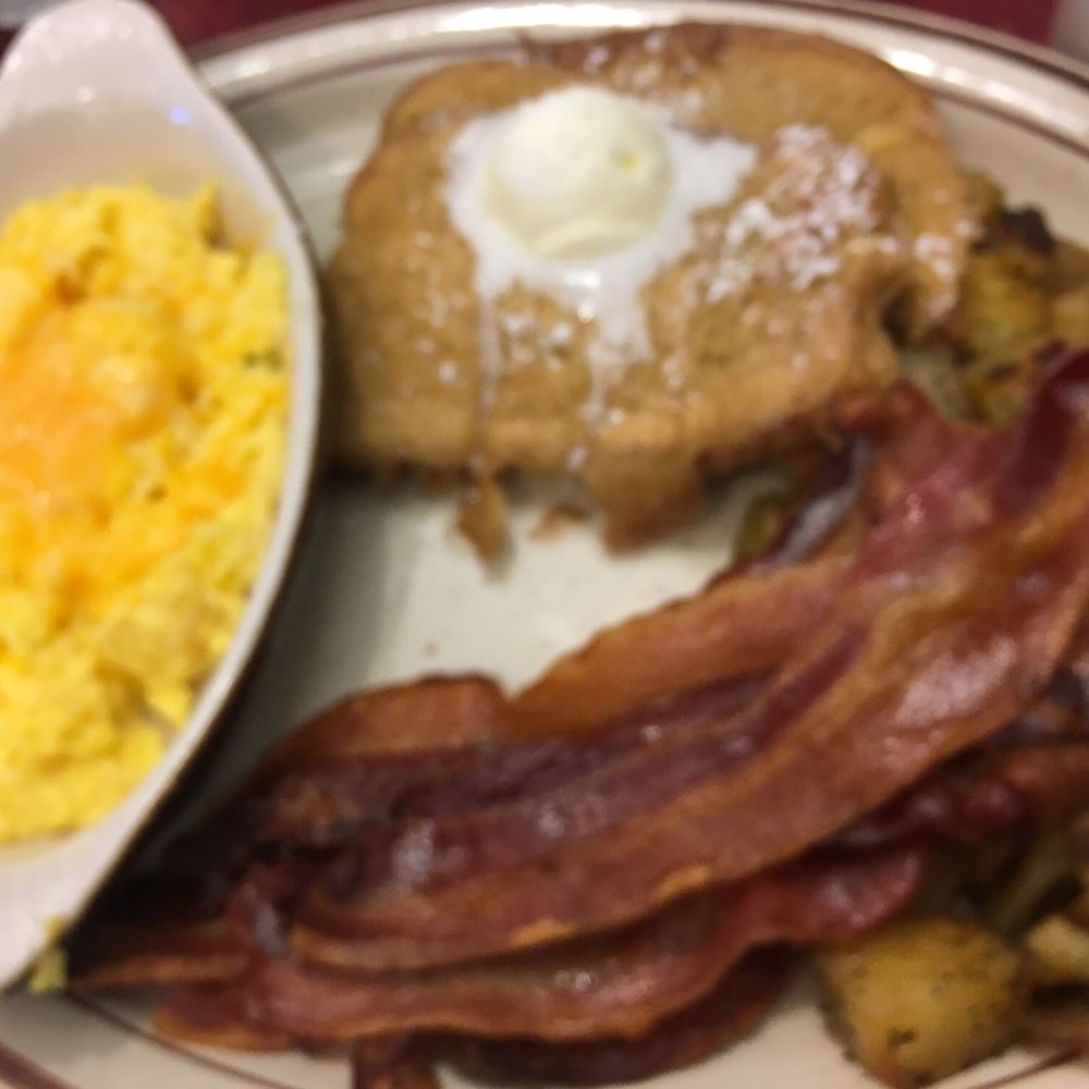 Le Peep Restaurant - Eighteen wheeler - Breakfast & Brunch Near Me - Indianapolis, Indiana Le Peep Restaurant - Eighteen wheeler - Breakfast & Brunch Near Me - Indianapolis, Indiana