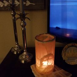 It's Aglow