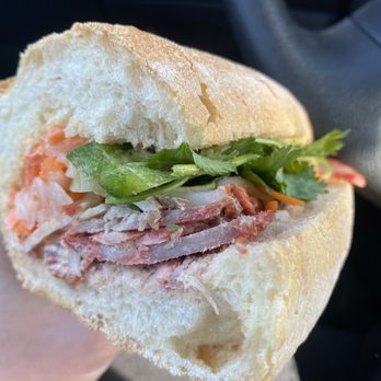 La Delicious Bread - Breakfast & Brunch Near Me - Maplewood, Minnesota