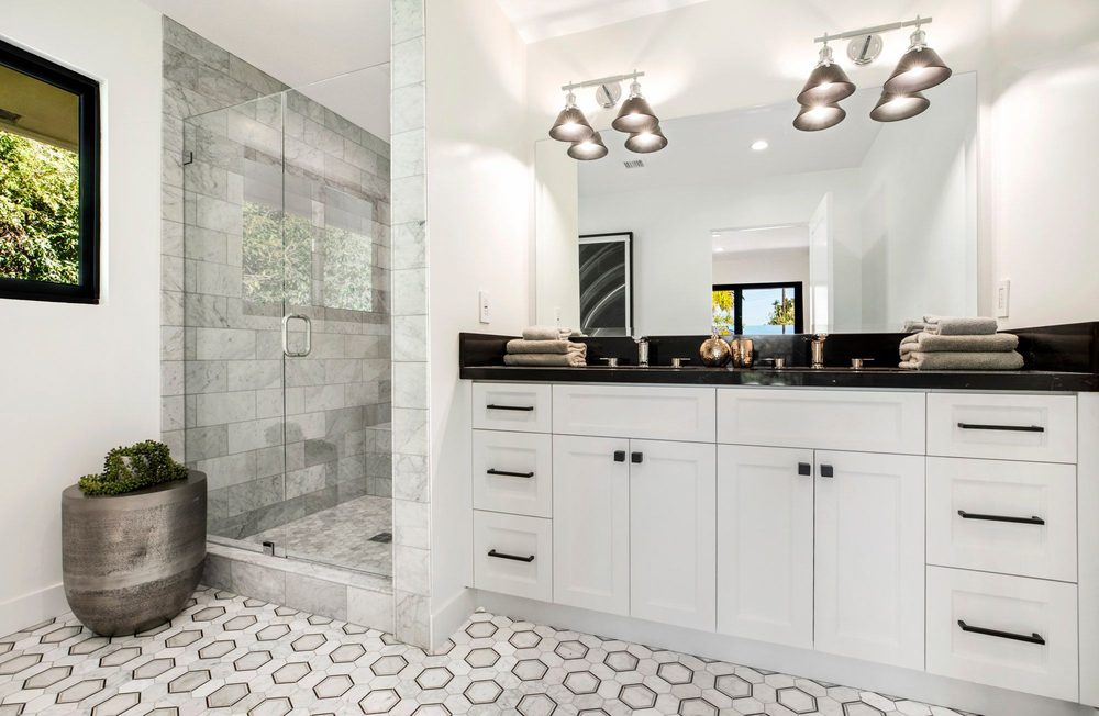 ANCHOR CUSTOM GLASSWORKS Updated June 2024 47 Photos & 46 Reviews