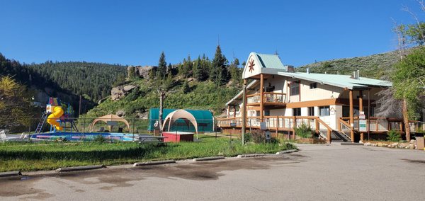 Hot Sulphur Springs Resort & Spa by null
