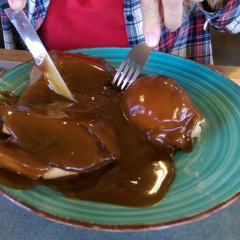 Wild Berry Diner - Roast beef sandwich covered in brown gravy. Mashed potatoes on the side. - Diners Near Me - Mesa, Arizona