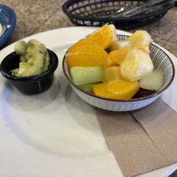 Night & Day Cafe - Avocado and Fruit Side - Beer Bar Near Me - Coronado, California