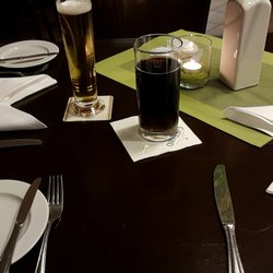 Hotel Lindenhof - Stilvoll gedeckter Tisch