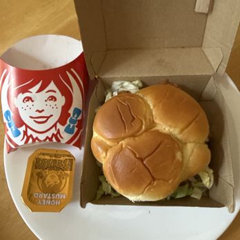 Wendy's - Spicy Chicken Sandwich Combo - Fast Food Near Me - San Diego, California Wendy's - Spicy Chicken Sandwich Combo - Fast Food Near Me - San Diego, California