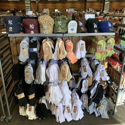 DSW Designer Shoe Warehouse
