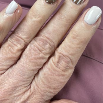 Luxi Nails - Nail Salons Near Me - Santee, California