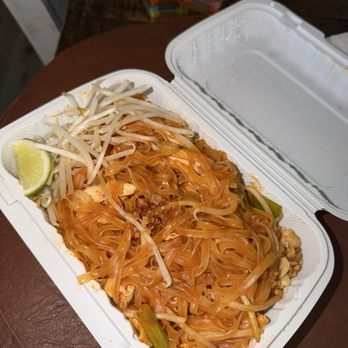 Khmer Thai Kitchen - Pad Thai - Thai Near Me - Marysville, California Khmer Thai Kitchen - Pad Thai - Thai Near Me - Marysville, California
