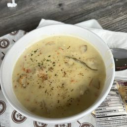 Clam chowder! Clam chowder!