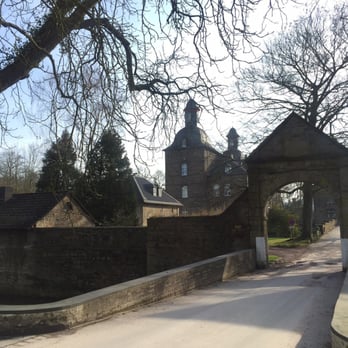 Schlosshotel Hugenpoet - Entrance to the hotel - Hotels Near Me - Essen, NW