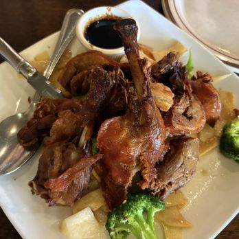 Tracy Thai Restaurant - Crispy duck - Thai Near Me - Tracy, California
