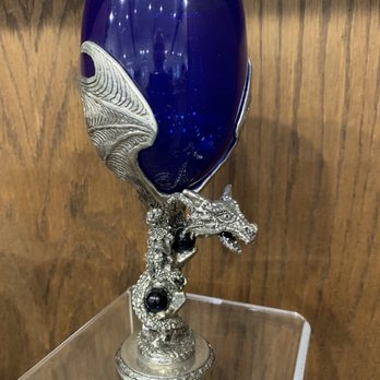 Starrlight Mead - a dragon holding a wine glass - Meaderies Near Me - Pittsboro, North Carolina Starrlight Mead - a dragon holding a wine glass - Meaderies Near Me - Pittsboro, North Carolina