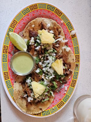 La Capital Tacos by null