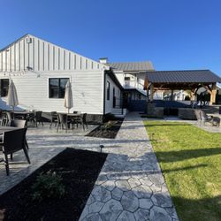 Piccolo Trattoria - Outdoor dining with our beautiful new patio