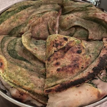 Daru - Naan basket - plain, garlic, herb laacha partha - Cocktail Bars Near Me - Washington, DC, District of Columbia Daru - Naan basket - plain, garlic, herb laacha partha - Cocktail Bars Near Me - Washington, DC, District of Columbia