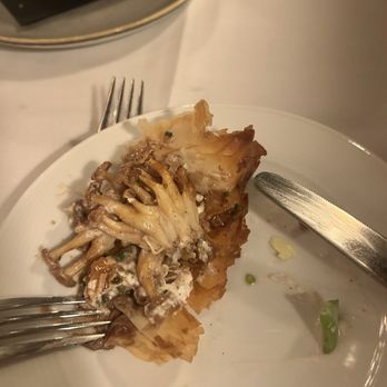Crossroads Kitchen - Inside the mushroom tart - Vegan Near Me - Los Angeles, California Crossroads Kitchen - Inside the mushroom tart - Vegan Near Me - Los Angeles, California