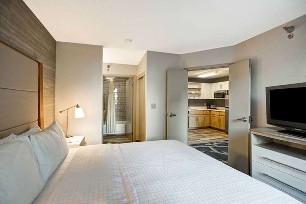 Homewood Suites by Hilton Chicago-Downtown by null