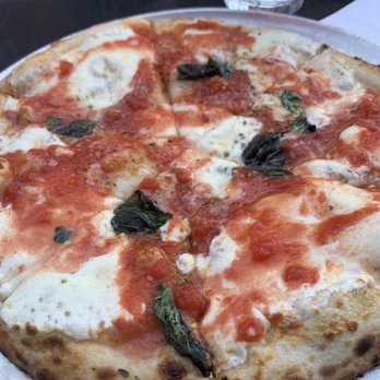 Juliana's - Margherita Pizza - Pizza Near Me - Brooklyn, New York Juliana's - Margherita Pizza - Pizza Near Me - Brooklyn, New York