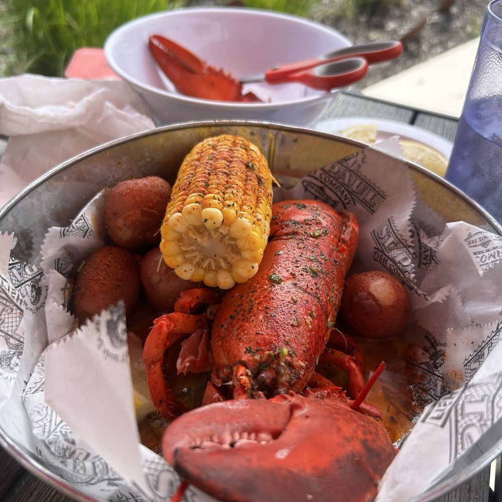 St. Paul Fish - Mequon - Lobster Boil - Seafood Near Me - Mequon, Wisconsin St. Paul Fish - Mequon - Lobster Boil - Seafood Near Me - Mequon, Wisconsin
