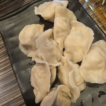 Inshou Dim Dim Noodle - Pork and cabbage dumplings - Taiwanese Near Me - San Mateo, California Inshou Dim Dim Noodle - Pork and cabbage dumplings - Taiwanese Near Me - San Mateo, California