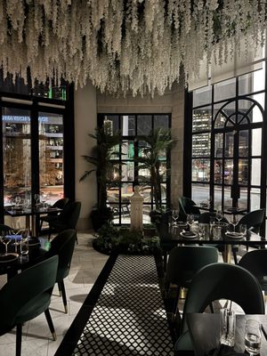 Zakia Modern Lebanese Restaurant by null