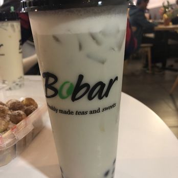 Bobar - Taro milk tea with tapioca. Not sure why their taro has no hint of purple. - Bubble Tea Near Me - Elk Grove Village, Illinois