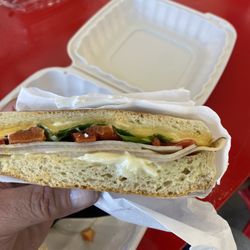 Donnas Crepes & Panini