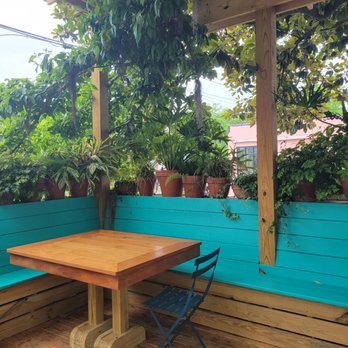 Huriyali Riverland Terrace - Outdoor seating - Acai Bowls Near Me - Charleston, South Carolina