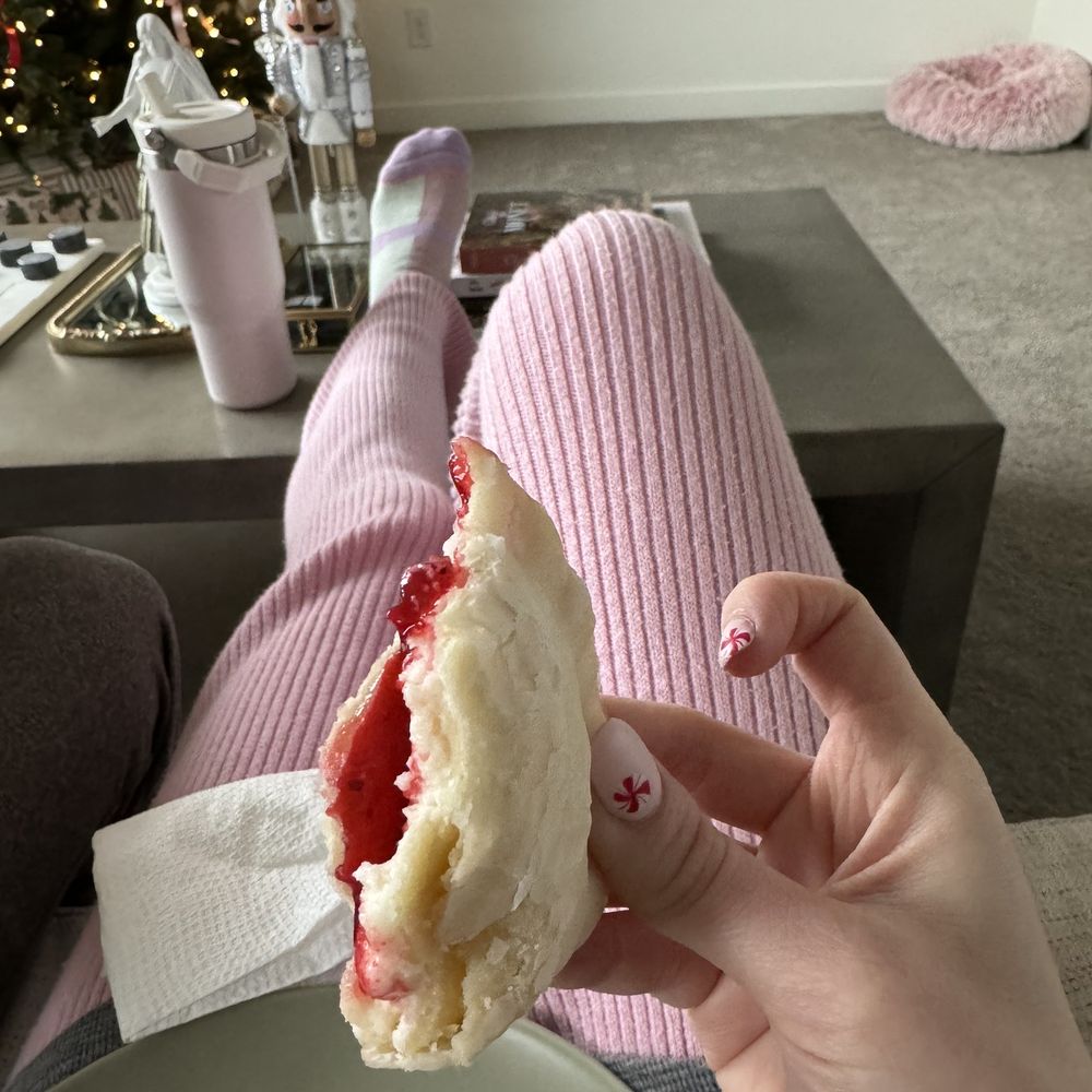 Raspberry Cheesecake handheld pie Raspberry Cheesecake handheld pie