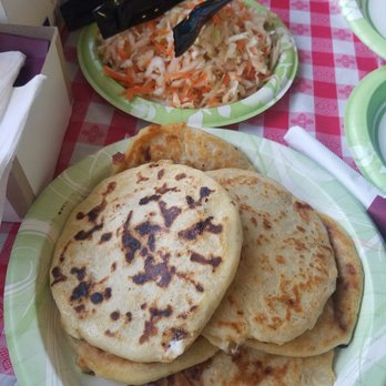 Pupuseria Los 5 Puntos - Pupusas so yummy - Salvadoran Near Me - Hamilton, Ohio Pupuseria Los 5 Puntos - Pupusas so yummy - Salvadoran Near Me - Hamilton, Ohio