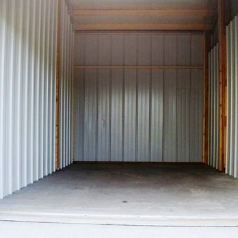 Northwest Storage - Northwest Storage photo showing inside of 10 x 17 storage unit. - Self Storage Near Me - Rochester, Minnesota Northwest Storage - Northwest Storage photo showing inside of 10 x 17 storage unit. - Self Storage Near Me - Rochester, Minnesota