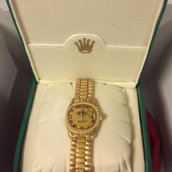 Oakleaf Cakes - Rolex Cake - Bakeries Near Me - Boston, Massachusetts Oakleaf Cakes - Rolex Cake - Bakeries Near Me - Boston, Massachusetts